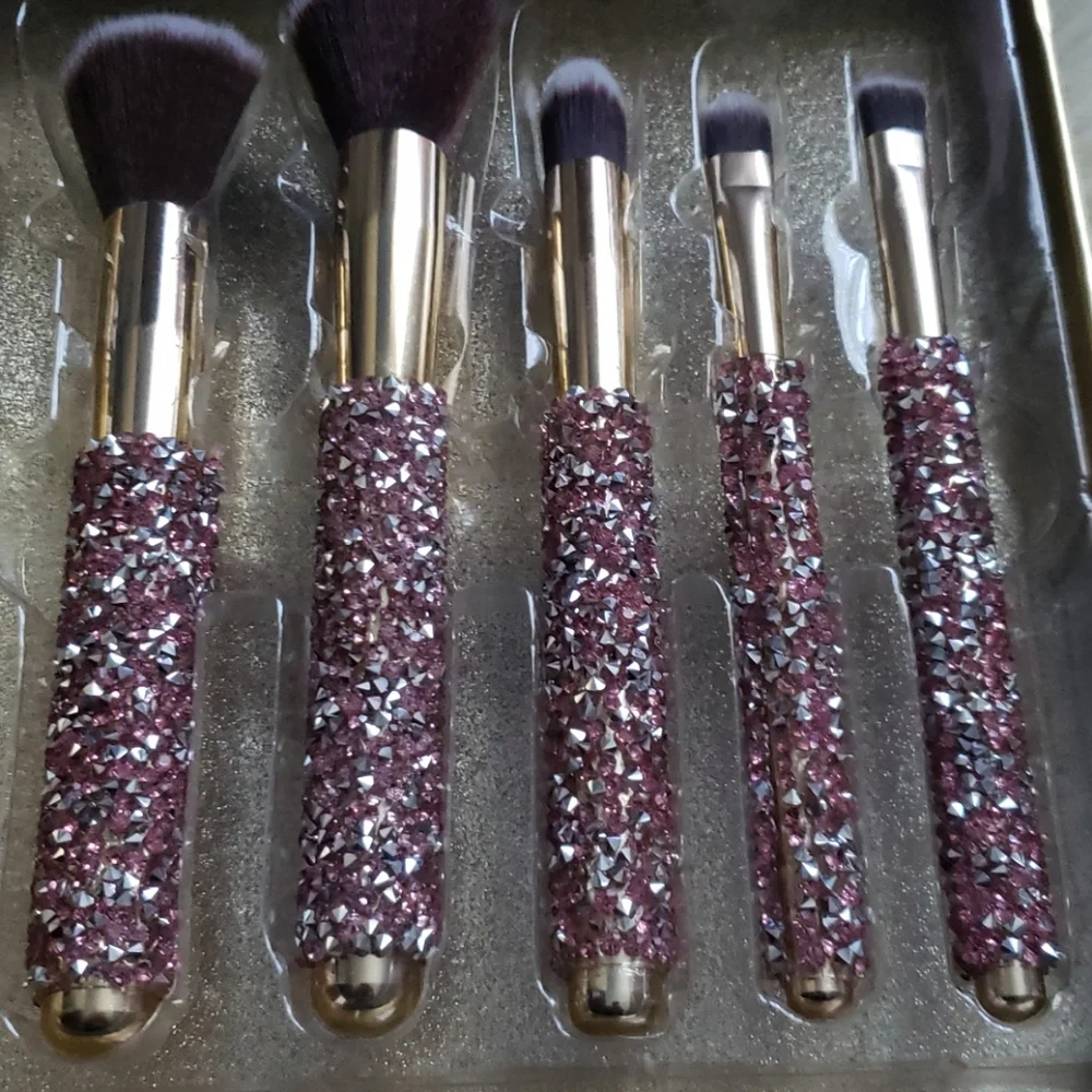 Nicole Miller NY Glam Brush Collection NWT